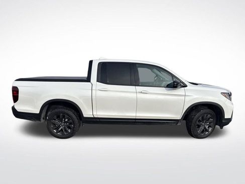 Certified 2023 Honda Ridgeline Sport image 2