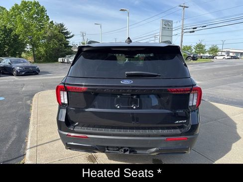 Used 2025 Ford Explorer ST-Line w/ ST-Line Street Pack AWD/4WD image 6