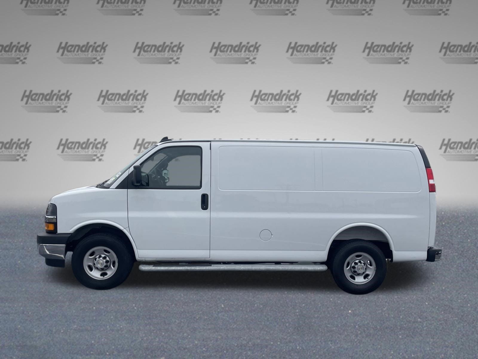 Used 2025 Chevrolet Express 2500 w/ Driver Convenience Package RWD image 7