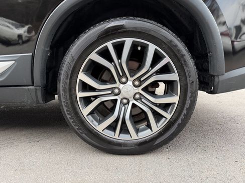 Used 2016 Mitsubishi Outlander SEL image 11