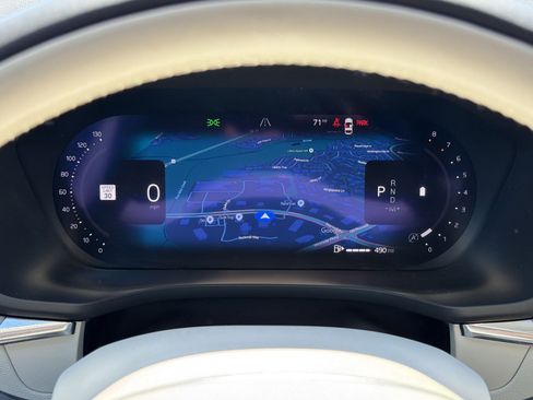 Used 2023 Volvo XC60 B5 Ultimate image 19