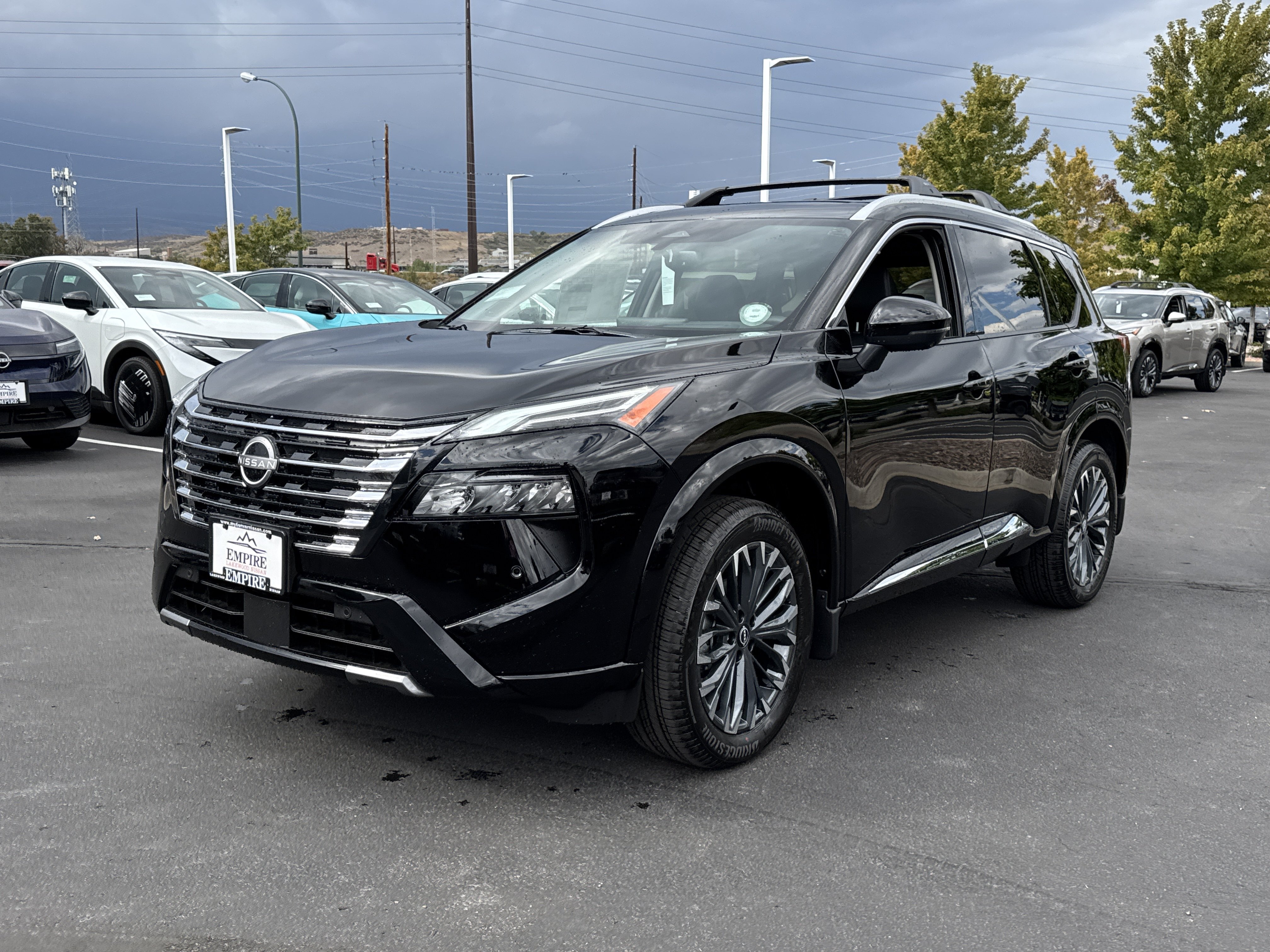 New 2026 Nissan Rogue Platinum w/ Platinum Premium Package AWD/4WD image 4