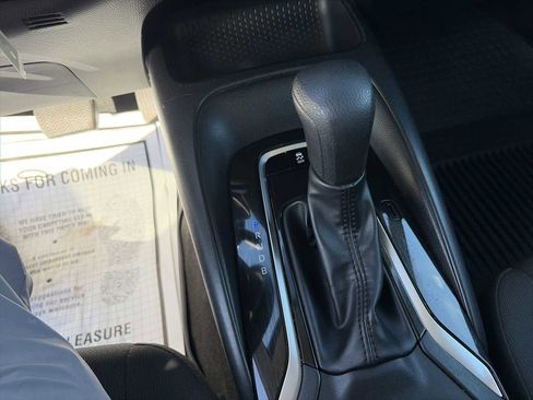 Used 2023 Toyota Corolla LE image 20