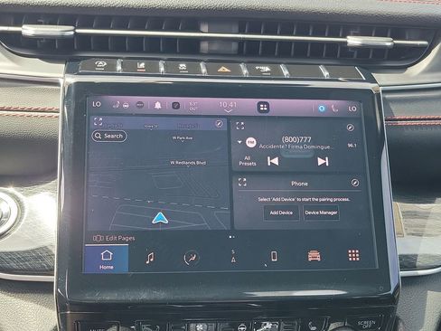 Used 2022 Jeep Grand Cherokee Trailhawk w/ Luxury Tech Group III image 11