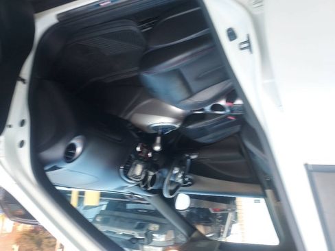 Used 2012 Nissan Juke SL AWD/4WD image 7