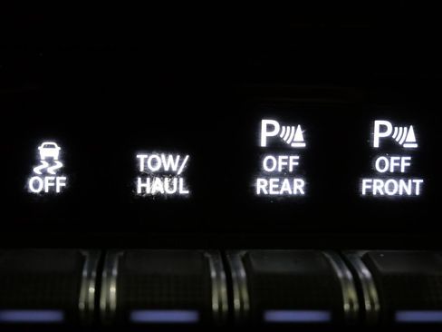 Used 2023 RAM 1500 Laramie image 18