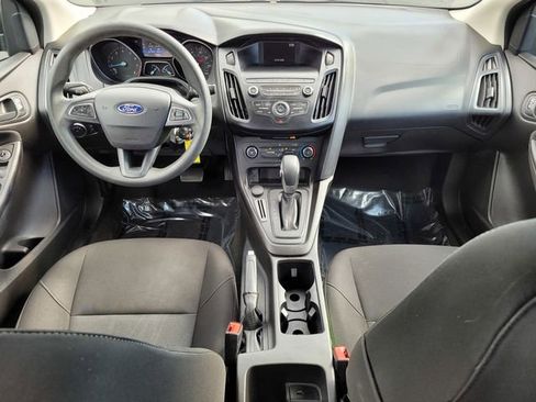 Used 2018 Ford Focus S image 16