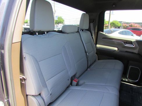 Used 2023 Chevrolet Silverado 1500 LT w/ Protection Package AWD/4WD image 27
