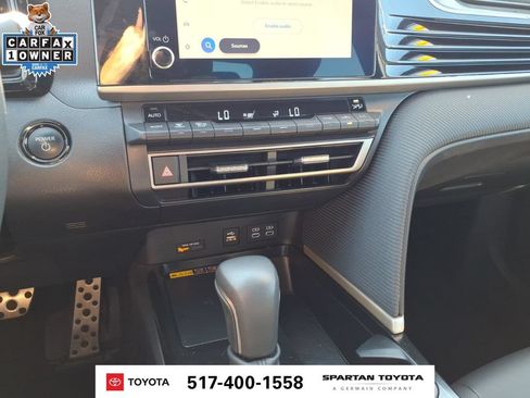 Used 2026 Toyota Camry SE FWD image 23