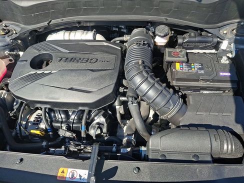 Certified 2023 Kia Seltos SX w/ SX Sunroof Package image 29