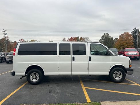 Used 2013 Chevrolet Express 3500 LT w/ LT Preferred Equipment Group image 5