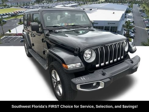 Used 2020 Jeep Wrangler Unlimited Sahara AWD/4WD image 2