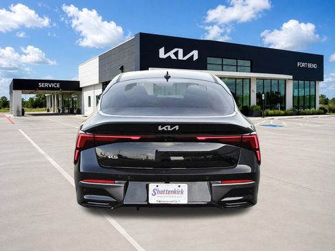 New 2026 Kia K5 LXS FWD image 5