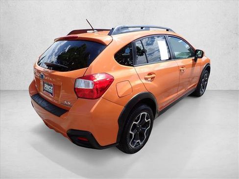 Used 2014 Subaru Crosstrek 2.0i Premium AWD/4WD image 4