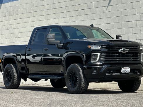 Certified 2024 Chevrolet Silverado 2500 Custom w/ Custom Value Package AWD/4WD image 2