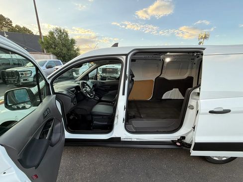 Used 2020 Ford Transit Connect XL FWD image 20