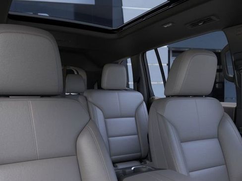 New 2025 GMC Acadia Elevation w/ Elevation Premium Package image 24