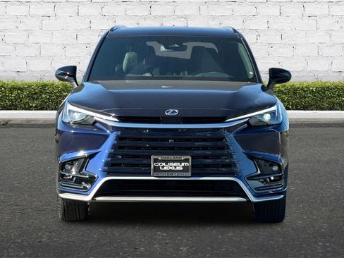 New 2026 Lexus TX 500h AWD image 9