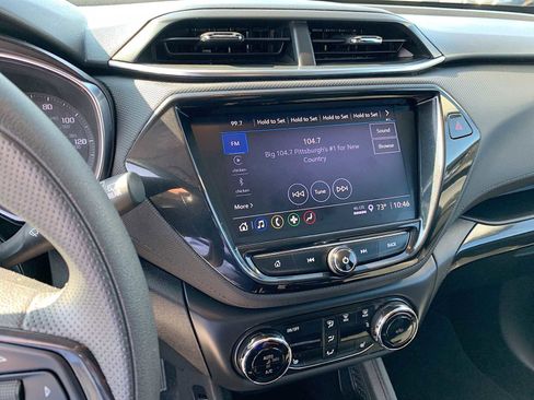 Certified 2022 Chevrolet TrailBlazer LT w/ Convenience Package image 13