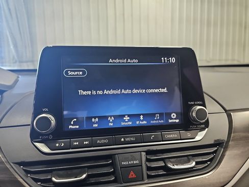 Certified 2025 Nissan Altima 2.5 SV FWD image 21
