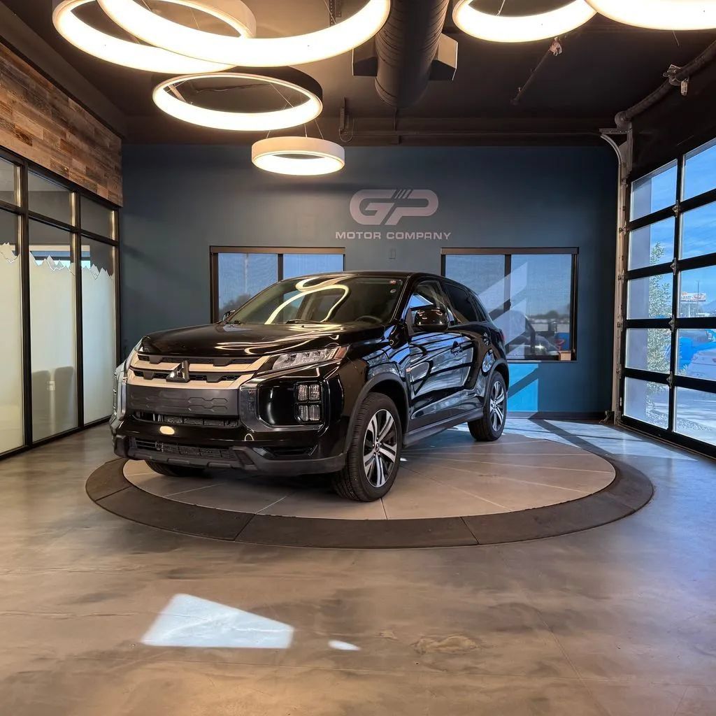 Used 2020 Mitsubishi Outlander Sport ES AWD/4WD image 7