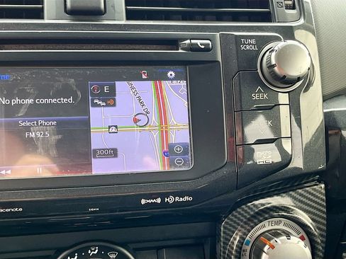 Used 2018 Toyota 4Runner TRD Off-Road Premium AWD/4WD image 13