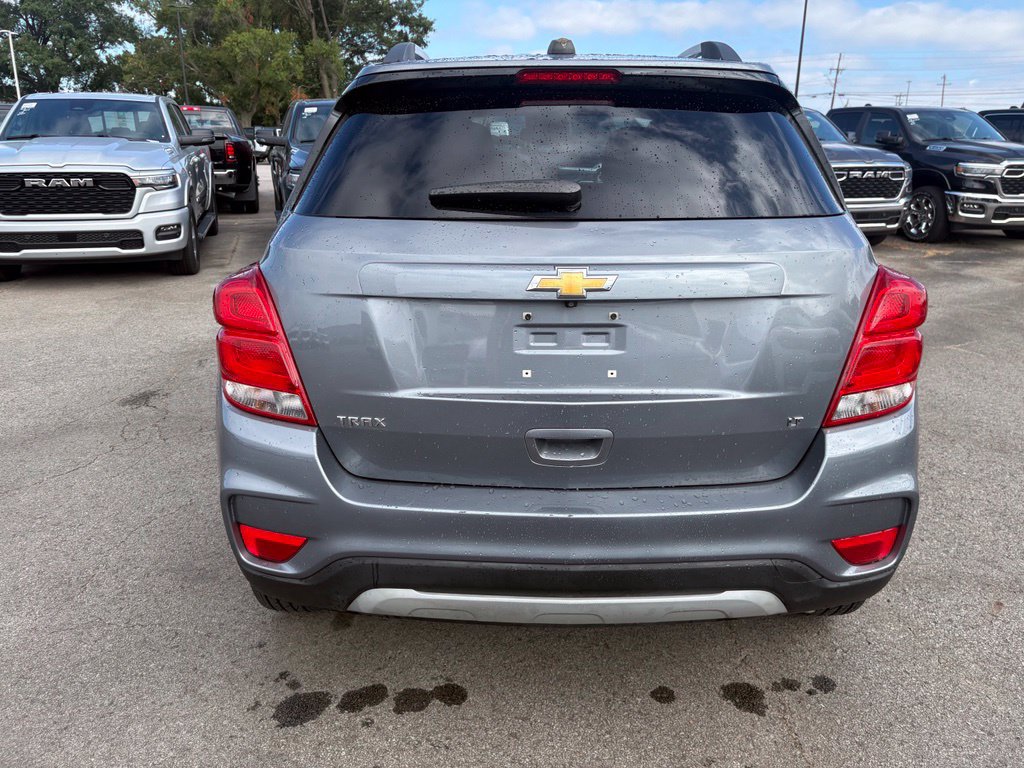 Used 2019 Chevrolet Trax LT w/ LT Convenience Package FWD image 6