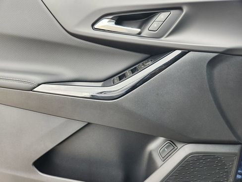 New 2026 Chevrolet Equinox LT FWD image 16