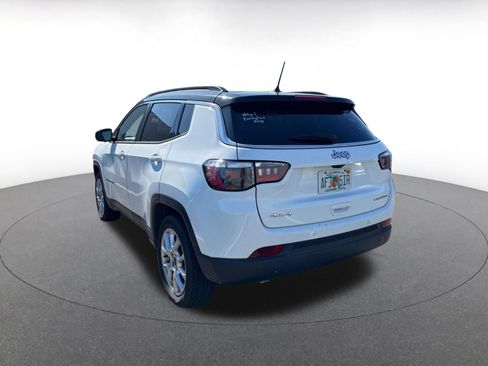 Used 2025 Jeep Compass Limited AWD/4WD image 13