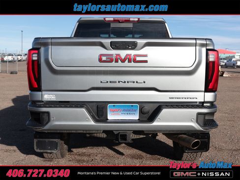 Used 2024 GMC Sierra 3500 Denali w/ Denali Reserve Package image 57