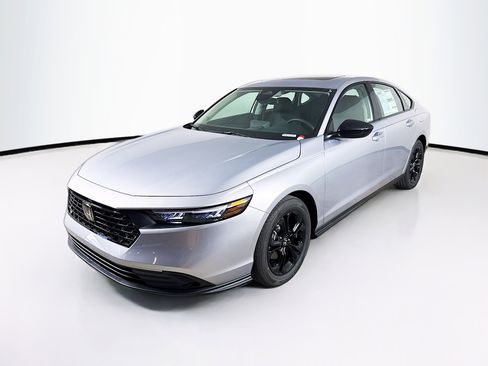 New 2025 Honda Accord SE image 4