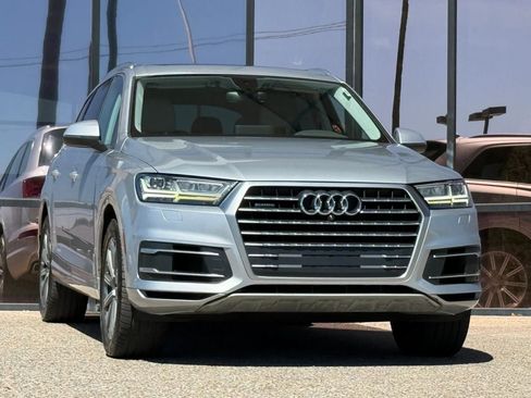 Used 2019 Audi Q7 Premium Plus image 19
