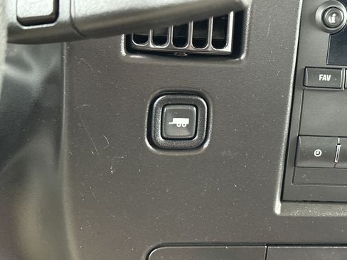 Used 2024 Chevrolet Express 2500 Work Van w/ Driver Convenience Package image 20