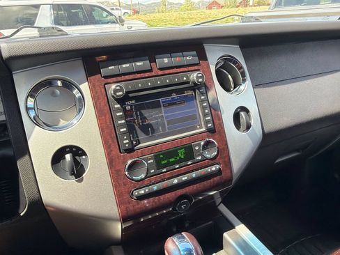 Used 2013 Ford Expedition King Ranch AWD/4WD image 5
