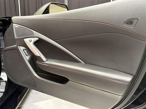 Used 2019 Chevrolet Corvette Z06 RWD image 33
