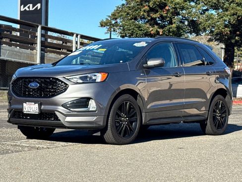 Certified 2024 Ford Edge ST-Line image 8