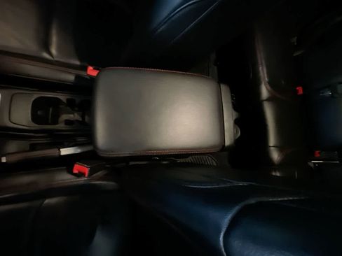 Used 2019 Jeep Wrangler Unlimited Rubicon image 21