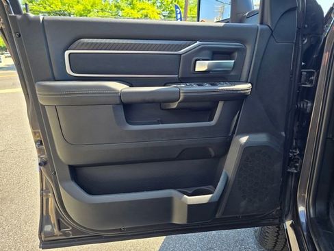 New 2026 RAM 2500 Big Horn AWD/4WD image 7