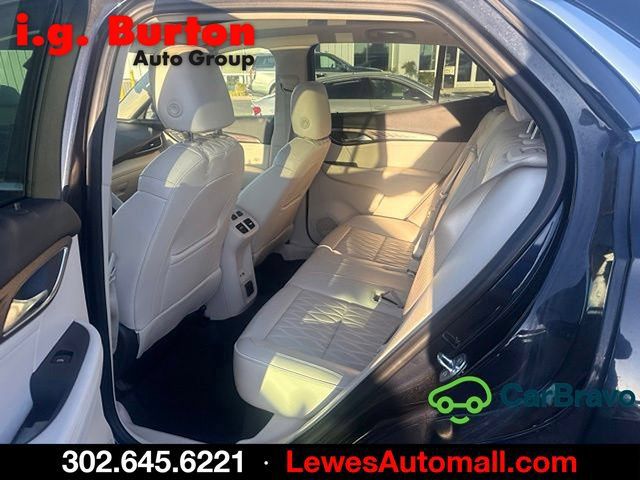 Used 2021 Buick Envision Avenir AWD/4WD image 5
