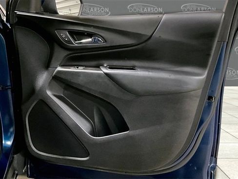 Used 2020 Chevrolet Equinox LT image 12
