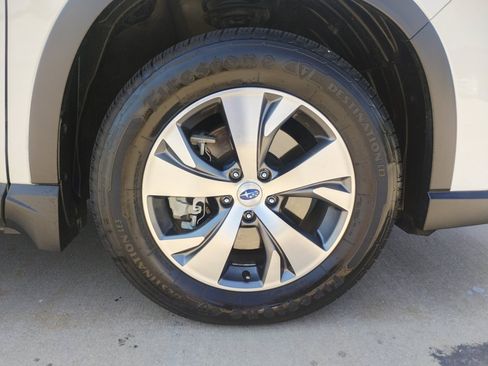 Used 2023 Subaru Ascent Premium w/ Convenience Package AWD/4WD image 29
