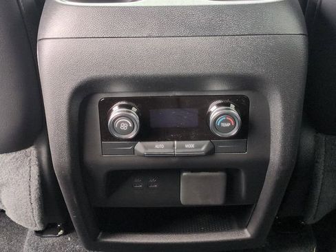 New 2026 Buick Enclave Preferred image 19