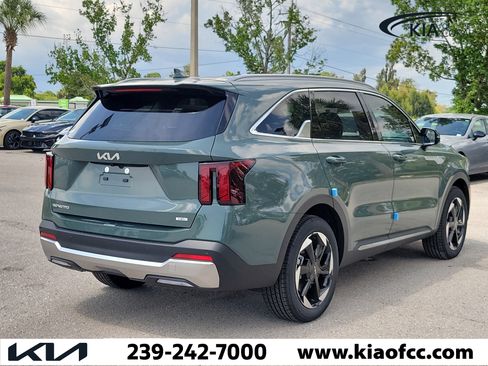 New 2026 Kia Sorento EX FWD image 6