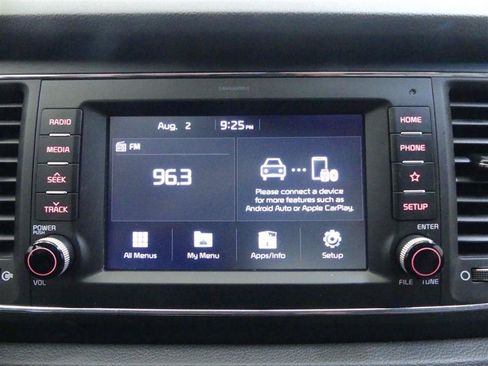 Used 2019 Kia Sedona EX FWD image 12