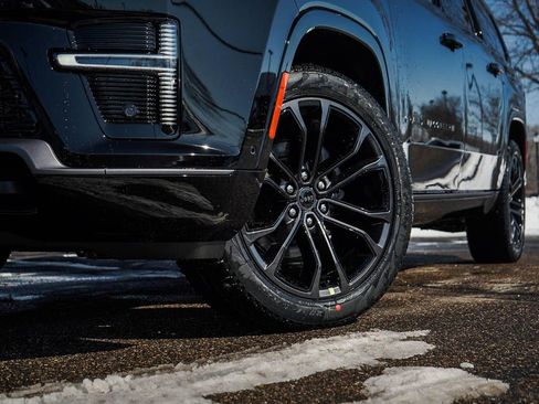 New 2026 Jeep Grand Wagoneer L Summit AWD/4WD image 6