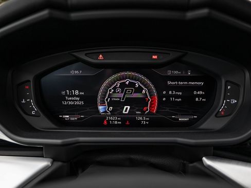 Used 2020 Lamborghini Urus image 10