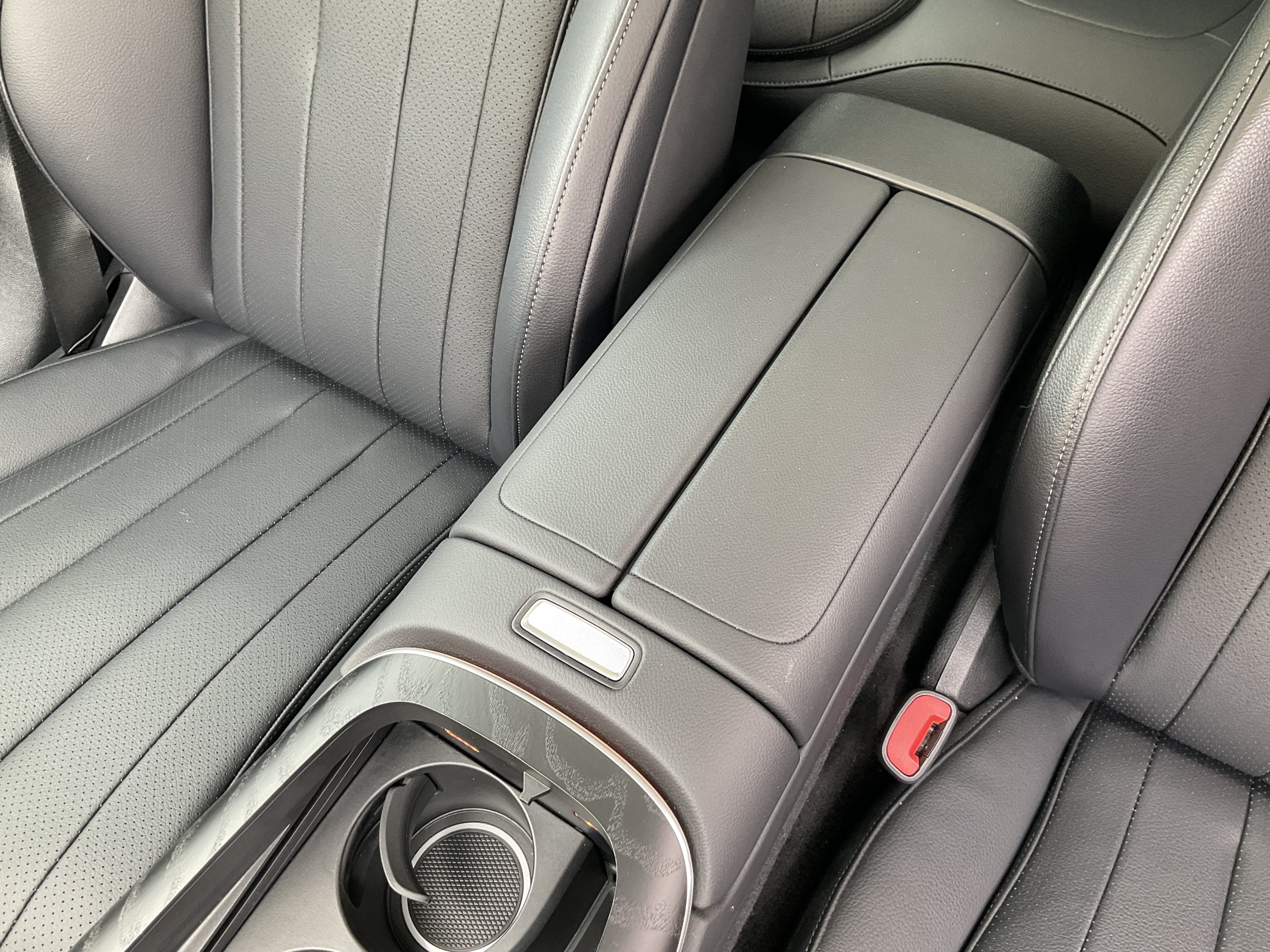 Used 2024 Mercedes-Benz E 350 4MATIC Sedan image 24
