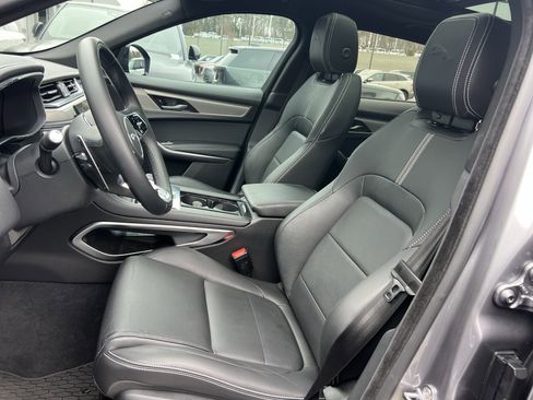 Certified 2025 Jaguar F-PACE R-Dynamic S image 16