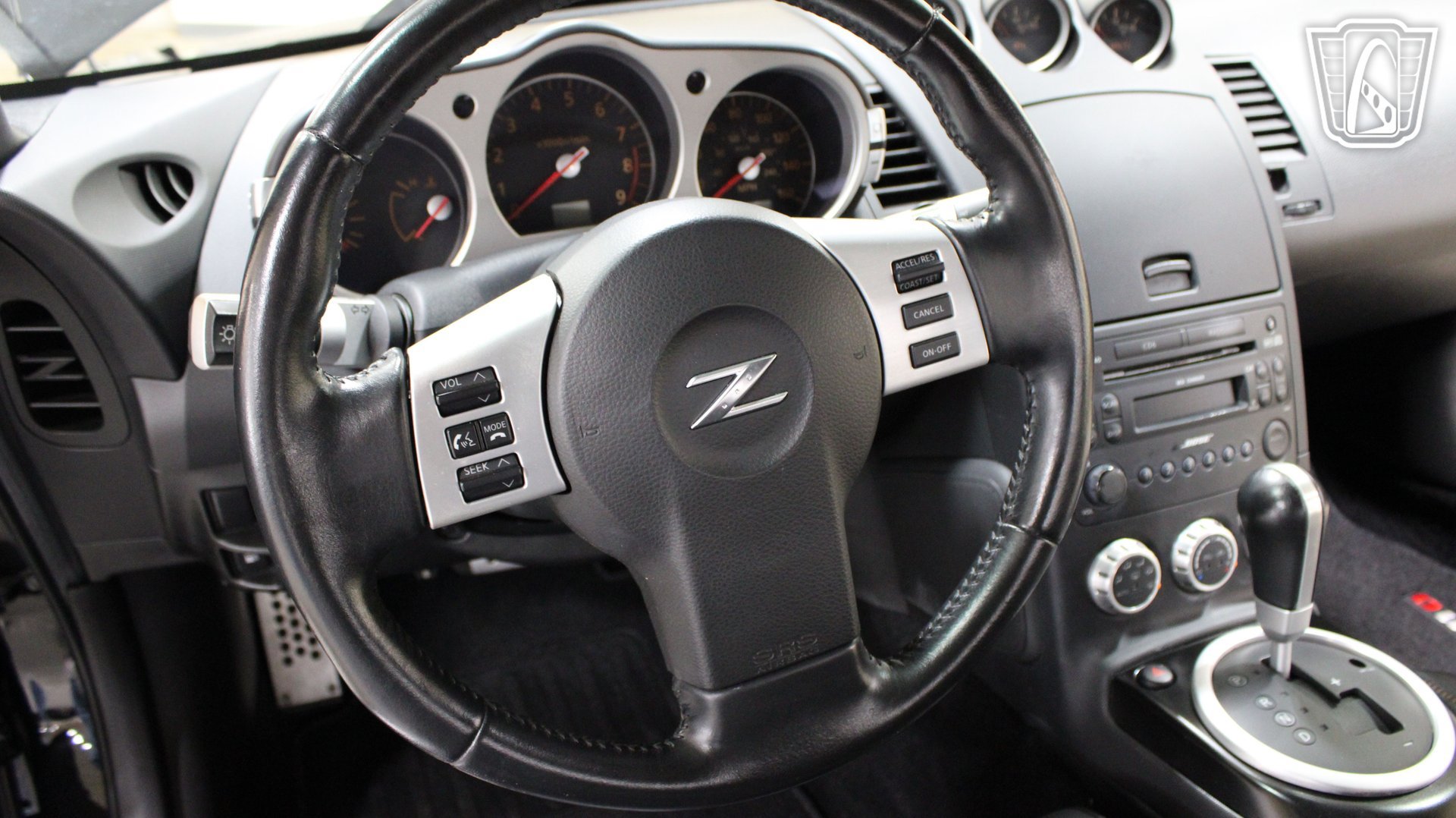 Used 2007 Nissan 350Z Touring w/ Cargo Convenience Pkg RWD image 12