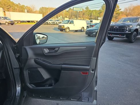 Used 2023 Ford Escape Active image 23